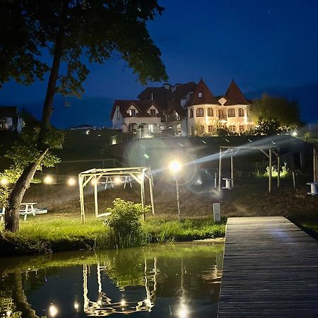Pensjonat Rybical Ryn  Buitenkant foto